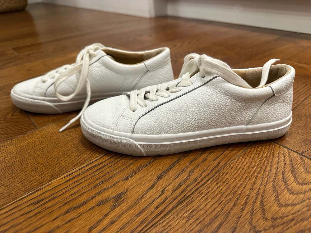 Lucky Brand Darleena White Leather Sneakers Size 6M